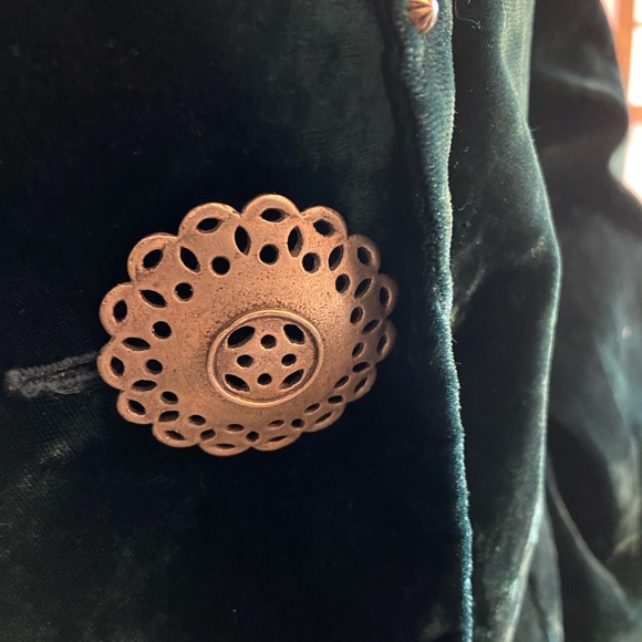 Double D Ranchwear - Picture 5 of 14